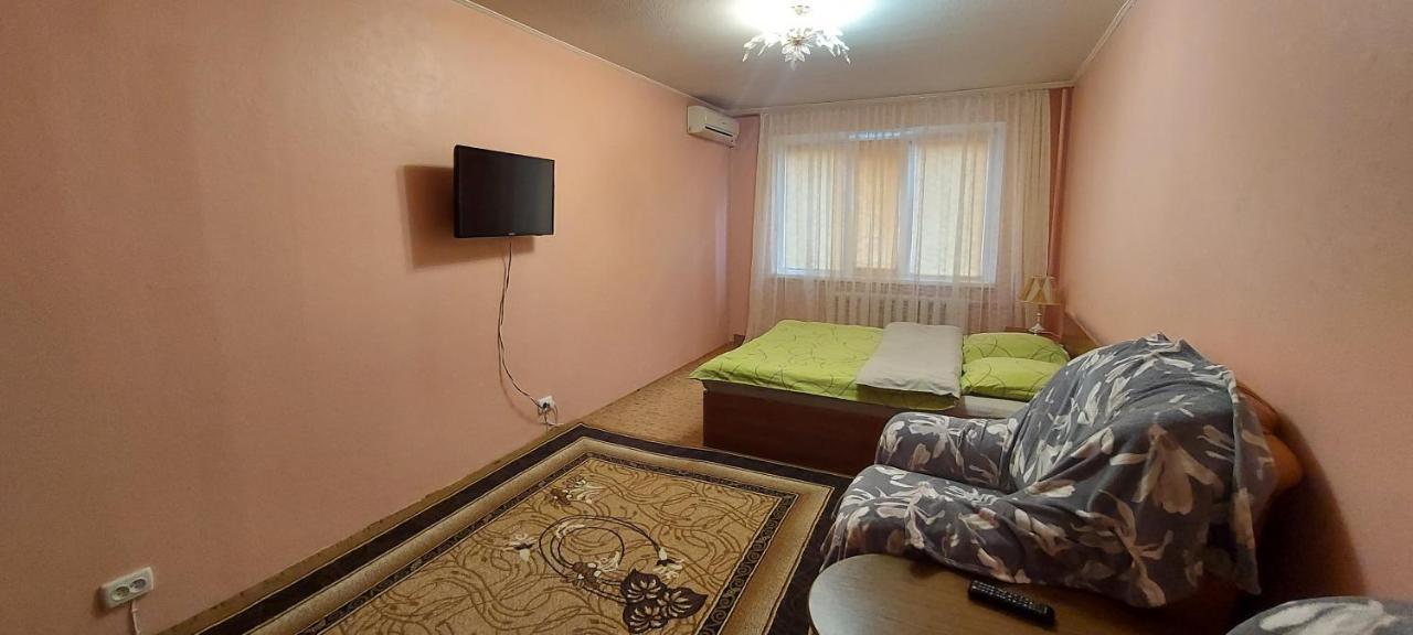 Nice Apartment Kiev Luaran gambar